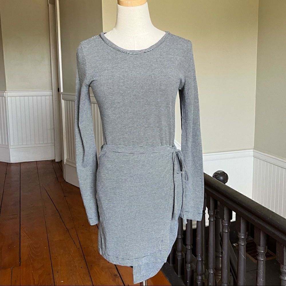 Avec Les Filles Striped Wrap Dress XXS